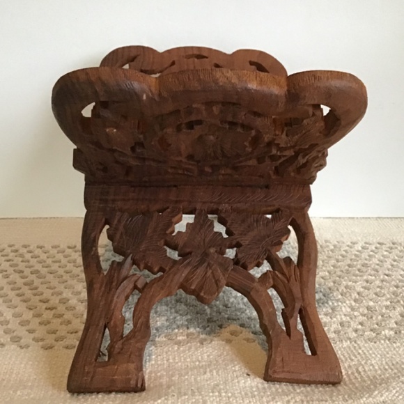 Vintage Teak Wood Folding Book- Bible Stand - Holder- Hand Carved 7” X 10” - Picture 2 of 6